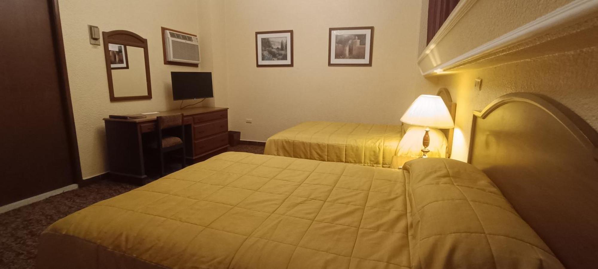 Hotel Montecarlo แทมปิโก ภายนอก รูปภาพ