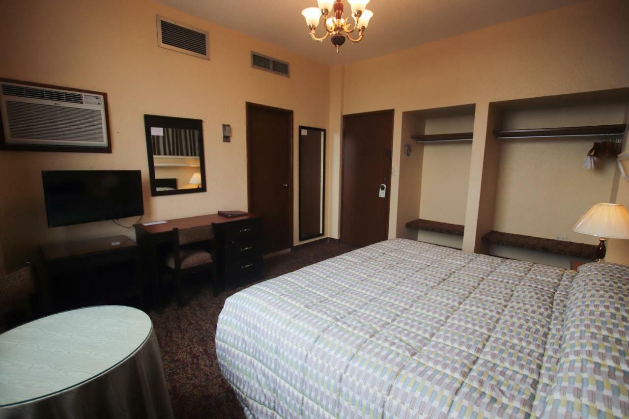 Hotel Montecarlo แทมปิโก ภายนอก รูปภาพ